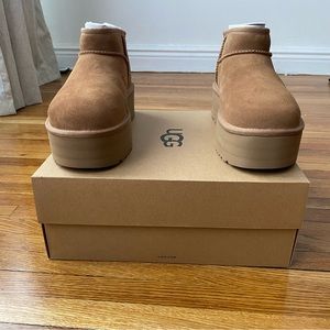UGG Classic Ultra Mini Platform